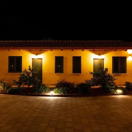 Casa Chiara Latina
