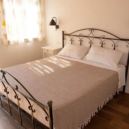 Agriturismo Casa Chiara *